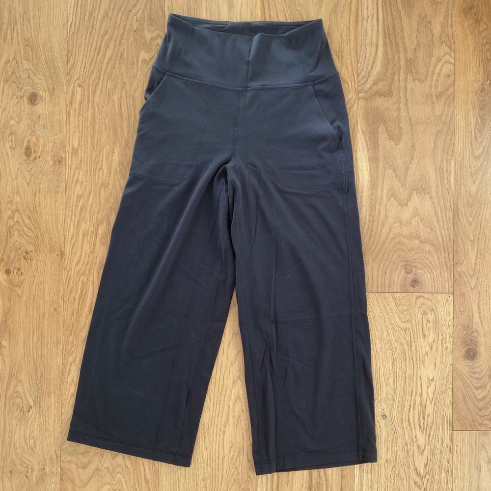 Lululemon Align wide-leg crop